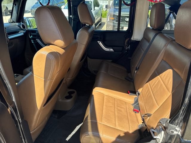 2012 Jeep Wrangler Unlimited Sahara