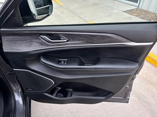 2023 Jeep Grand Cherokee 4xe 4x4