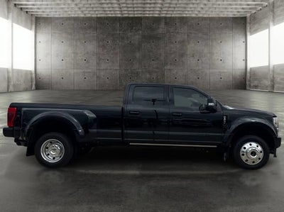 2022 Ford Super Duty F-450 DRW XL
