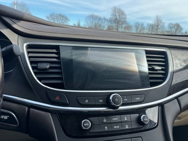 2017 Buick LaCrosse Preferred