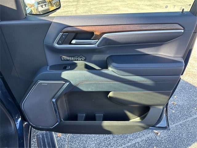 2023 Chevrolet Silverado 1500 High Country