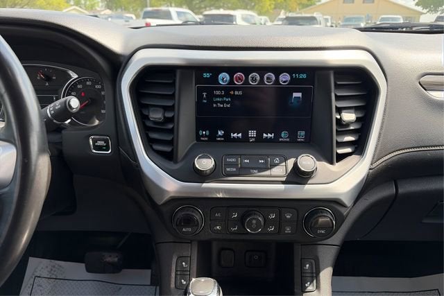 2017 GMC Acadia SLT