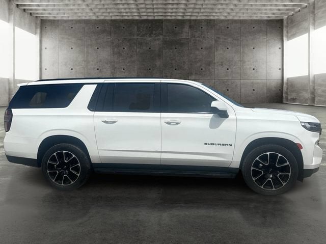 2023 Chevrolet Suburban RST