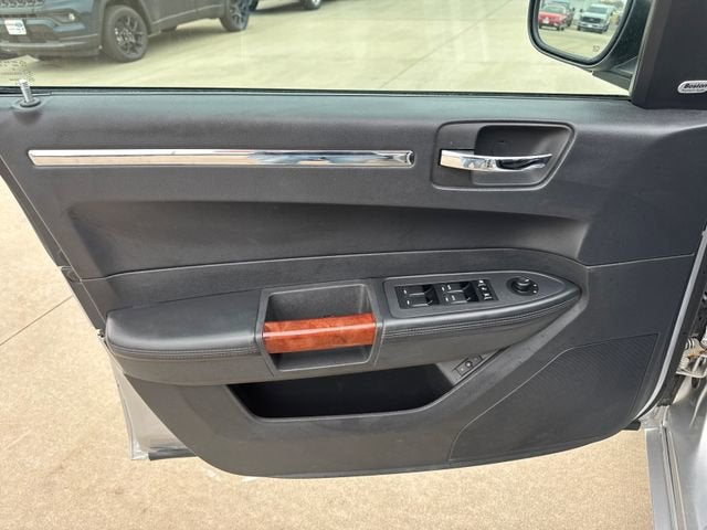 2010 Chrysler 300 300C Hemi