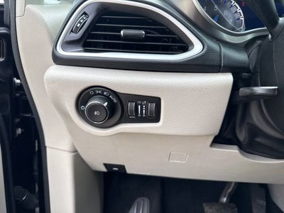 2021 Chrysler Pacifica Touring L