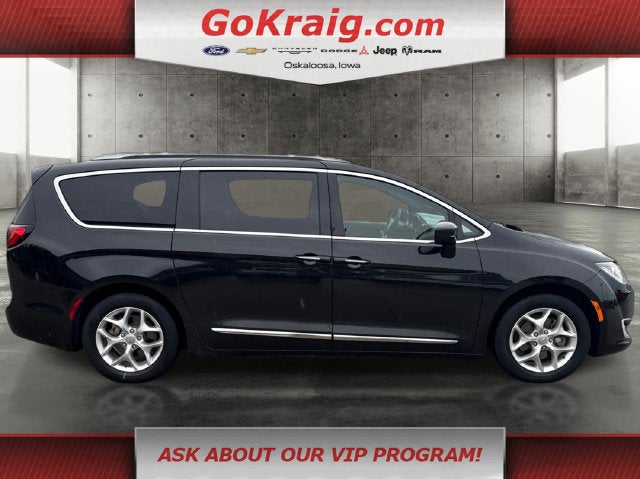2019 Chrysler Pacifica Touring L 35th Anniversary