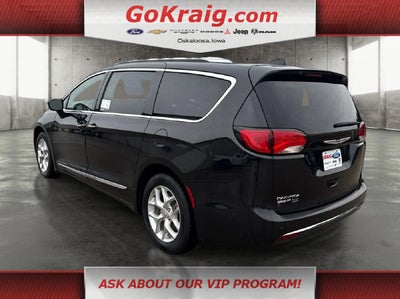 2019 Chrysler Pacifica Touring L 35th Anniversary