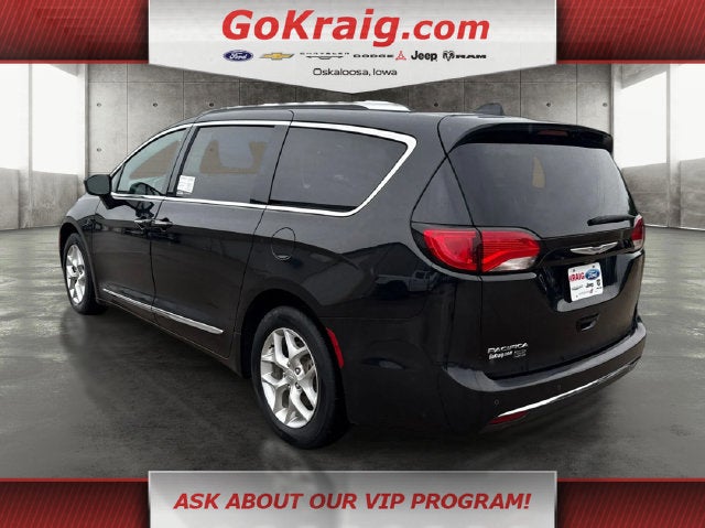 2019 Chrysler Pacifica Touring L 35th Anniversary