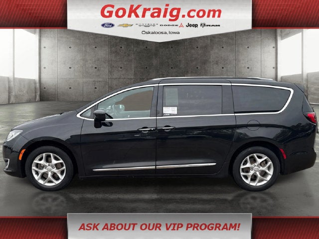 2019 Chrysler Pacifica Touring L 35th Anniversary