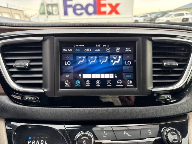 2018 Chrysler Pacifica Touring Plus