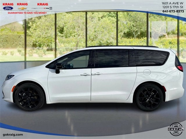 2025 Chrysler Pacifica Limited