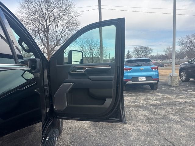 2024 Chevrolet Silverado 2500 HD High Country