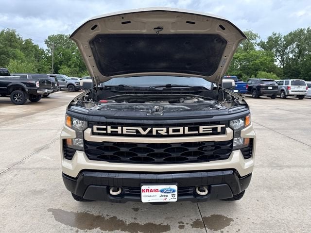 2022 Chevrolet Silverado 1500 Custom Trail Boss