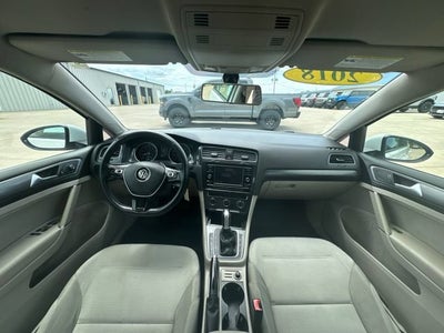 2018 Volkswagen Golf S