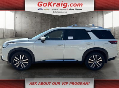 2023 Nissan Pathfinder Platinum