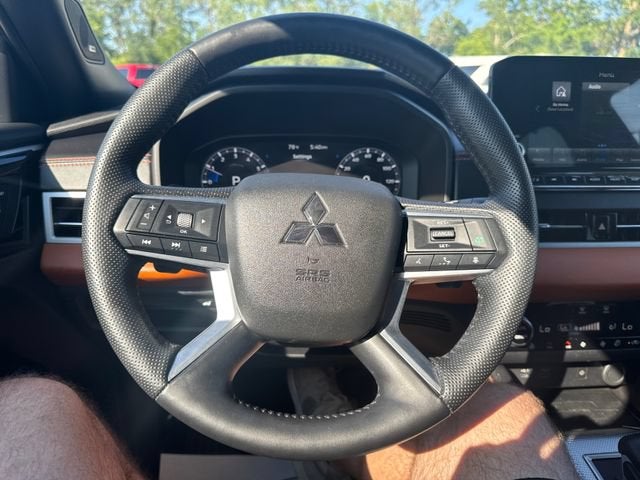 2022 Mitsubishi Outlander SEL